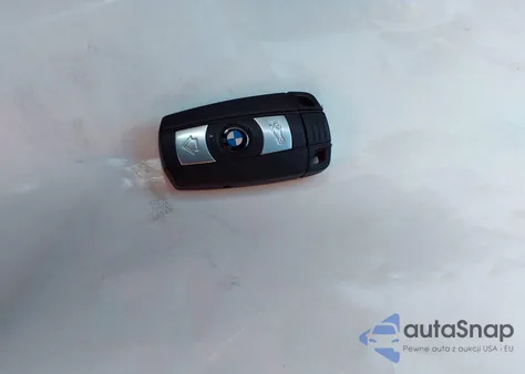 2006 BMW 530I из США, поврежденный, VIN WBANE73516CM43799